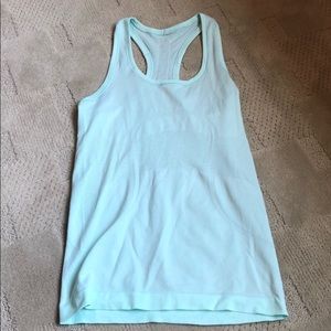 Women’s Lululemon Tank Top